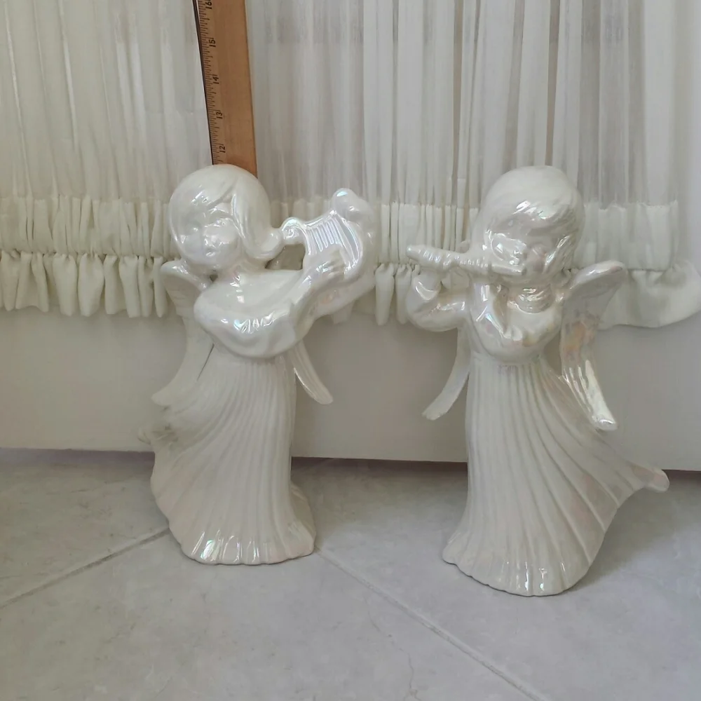 Set of 2 Angel Figurines